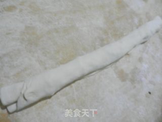 葱香卷的做法步骤：4