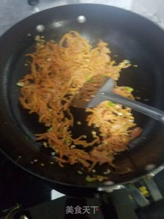 “蒸菜”蒜香粉蒸胡萝卜的做法步骤：6