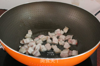 花肉炒香干的做法步骤：3