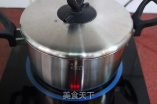 枸杞桂圆红糖茶的做法步骤：6