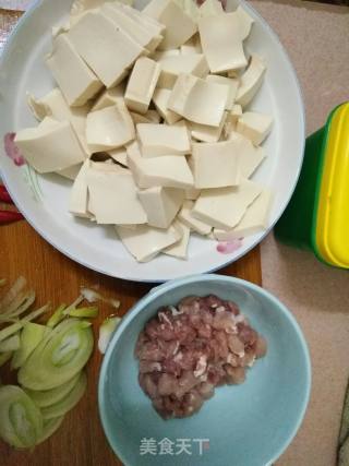 酱烧豆腐的做法步骤：3