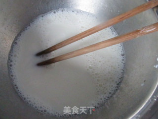 抹茶红豆雪媚娘的做法步骤：1