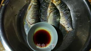 〔冬日暖汤〕酸菜鲫鱼汤的做法步骤：3
