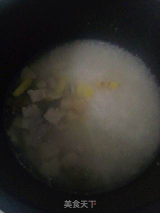 瑶柱淡菜瘦肉粥的做法步骤：6