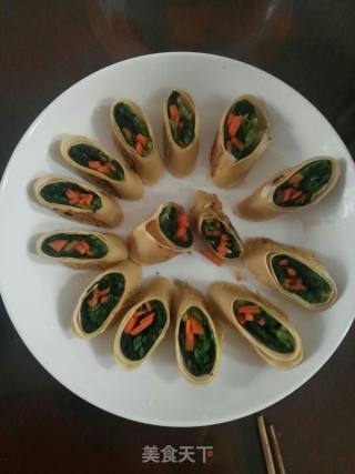菠菜千张卷的做法步骤：1