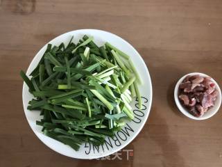 韭菜炒粉条的做法步骤：3