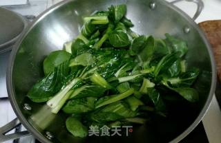 新派炝炒小青菜的做法步骤：4