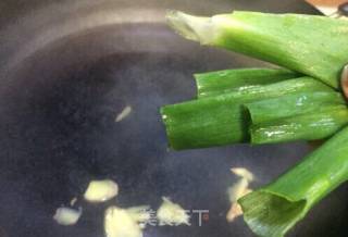 每次必光盘的糖醋排骨的做法步骤：2