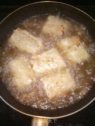 酥炸带鱼的做法步骤：2