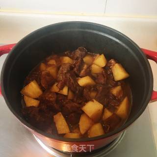 土豆炖牛肉的做法步骤：11