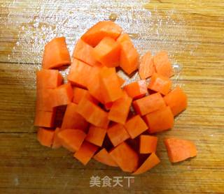 豌豆炒腊肉的做法步骤：4
