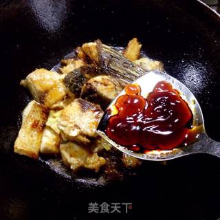 蒜子烧鱼块的做法步骤：10