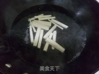果酱山药的做法步骤：1
