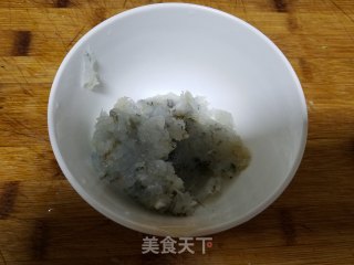 虾滑菠菜汤面的做法步骤：2
