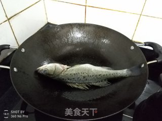 鲈鱼豆腐萝卜汤的做法步骤：6