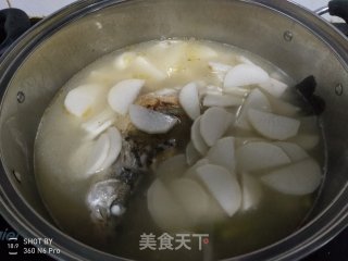 鲈鱼豆腐萝卜汤的做法步骤：9