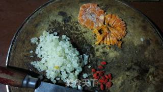 重庆传统宴席扣菜——橘香糯米饭(我们重庆人叫酒米饭)的做法步骤：11