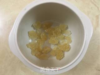 冰糖炖柠檬的做法步骤：3