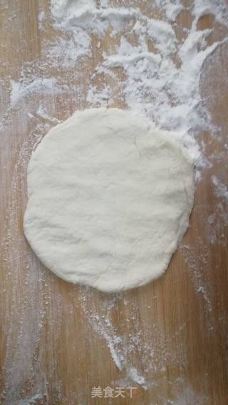 白菜虾仁馅饼的做法步骤：3