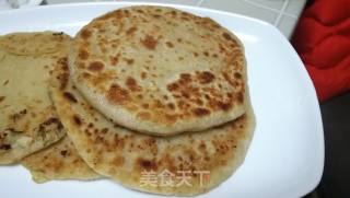 白菜虾仁馅饼的做法步骤：8