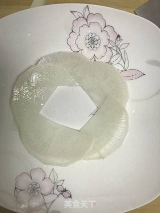 白玉萝卜拼盘的做法步骤：9