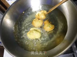 炸面团子的做法步骤：15