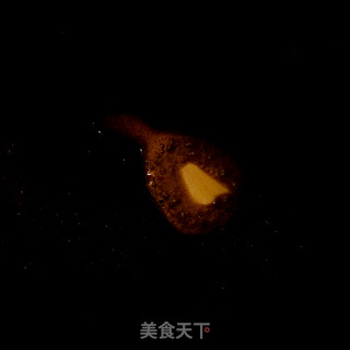 葱丝鸡蛋煎泡面的做法步骤：4