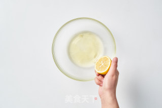 玫瑰花蛋白糖的做法步骤：1