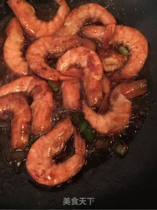 葱油大虾的做法步骤：7