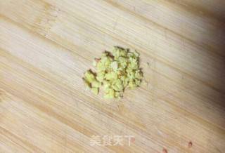 #养颜食谱#~燕麦菠菜炒鸡蛋的做法步骤：2