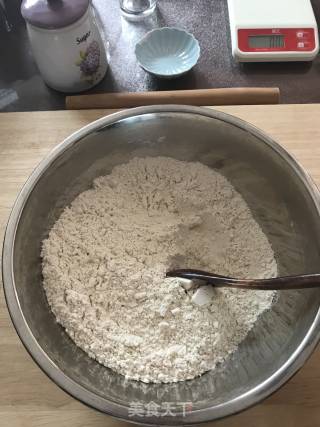 长棍面包的做法步骤：1