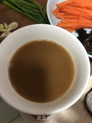 鱼香土豆丝的做法步骤：3