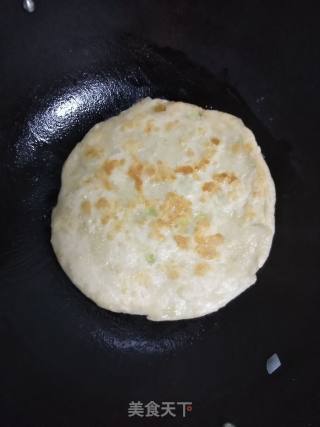 葱花饼的做法步骤：5