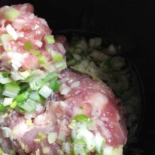 苔菜粉条猪肉包的做法步骤：9