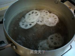 木耳炒藕丁的做法步骤：4