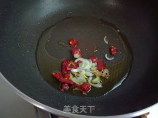 木耳炒藕丁的做法步骤：7