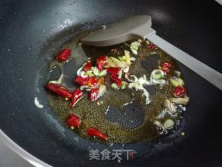 木耳炒藕丁的做法步骤：8