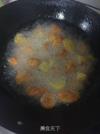 拔丝地瓜的做法步骤：4