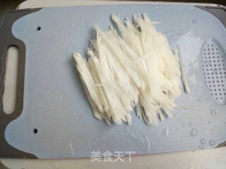 鲫鱼萝卜汤的做法步骤：6