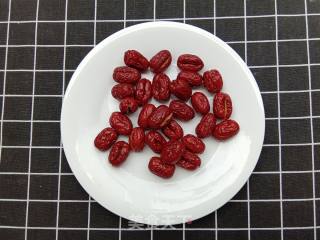 糯米酿红枣的做法步骤：2