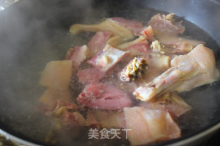 笋干腊鸭的做法步骤：4