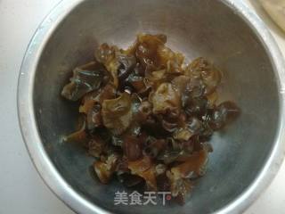 木耳回锅肉的做法步骤：6