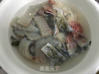 草鱼皮焖豆腐的做法步骤：2