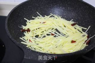 春韭土豆丝的做法步骤：5