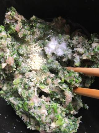 春来野菜香之番茄荠菜肉丸汤的做法步骤：11