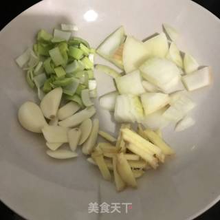红烧排骨的做法步骤：7