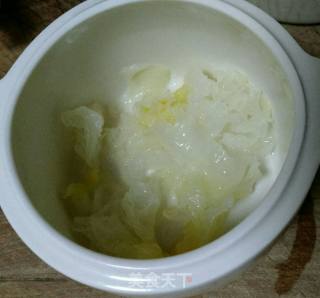 红枣银耳莲子汤的做法步骤：2