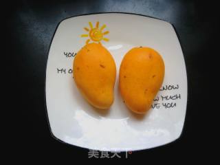 芒果草莓西米露的做法步骤：1