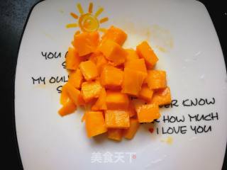 芒果草莓西米露的做法步骤：3
