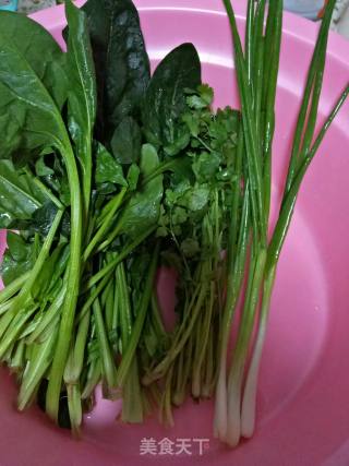 酸辣粉的做法步骤：1